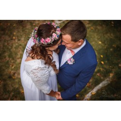 Flower groom's boutonniere, corsage