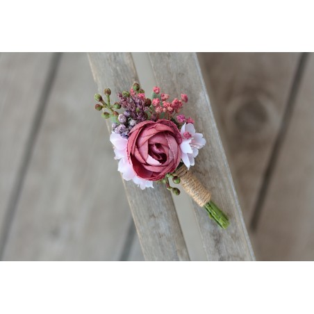 Flower groom's boutonniere, corsage