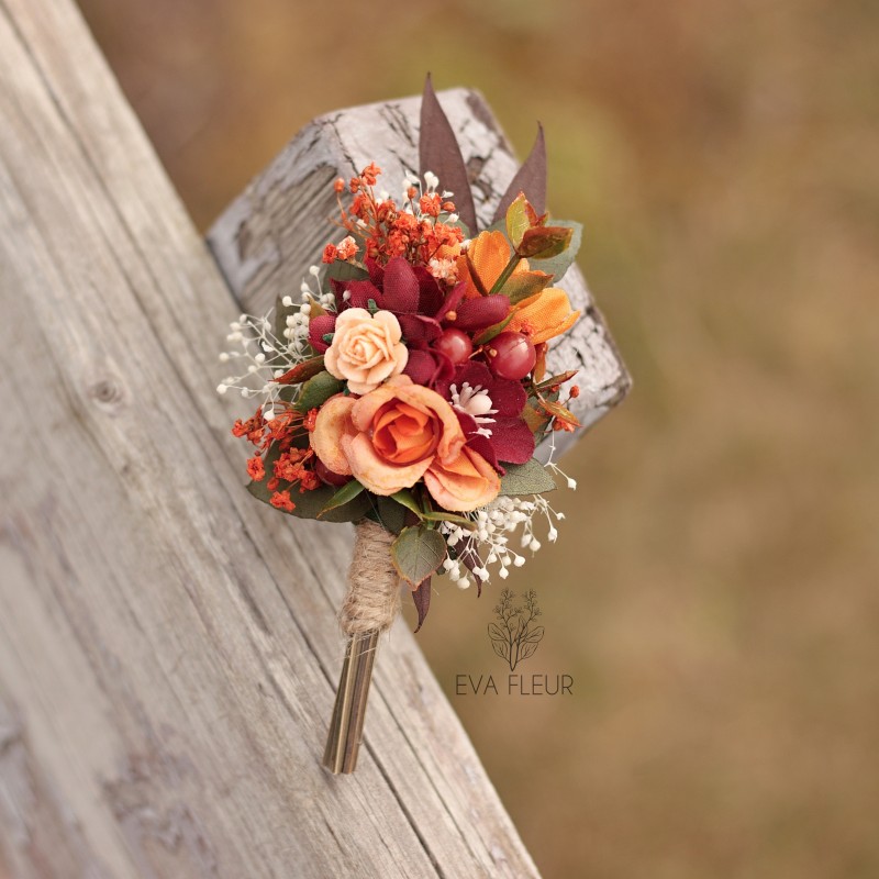 Flower groom's boutonniere, corsage Flower groom's boutonniere, corsage