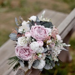 Wedding set according to contract