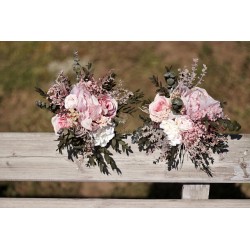 Witness, bridesmaid and mothers autumn wedding bouquet
