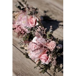 Witness, bridesmaid and mothers autumn wedding bouquet