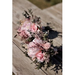 Witness, bridesmaid and mothers autumn wedding bouquet