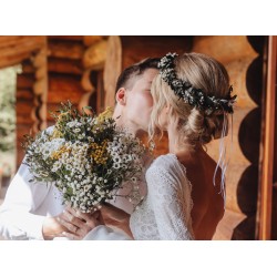 Květinový věneček do vlasů "Láska mezi dvěma srdci"