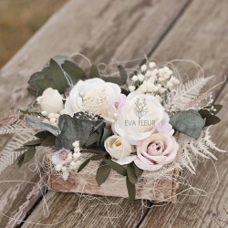 Flower arrangement for rings