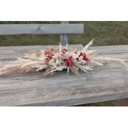 Flower wedding table arrangement