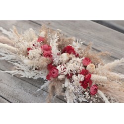 Flower wedding table arrangement