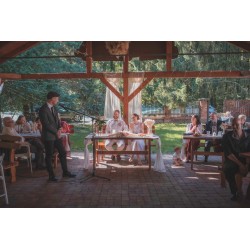 Flower wedding table arrangement
