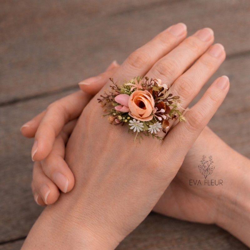 Flower ring