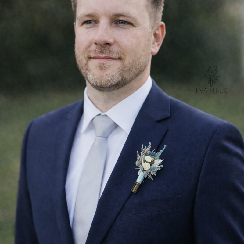 Korsáž - klopa svědka "Dusty blue"