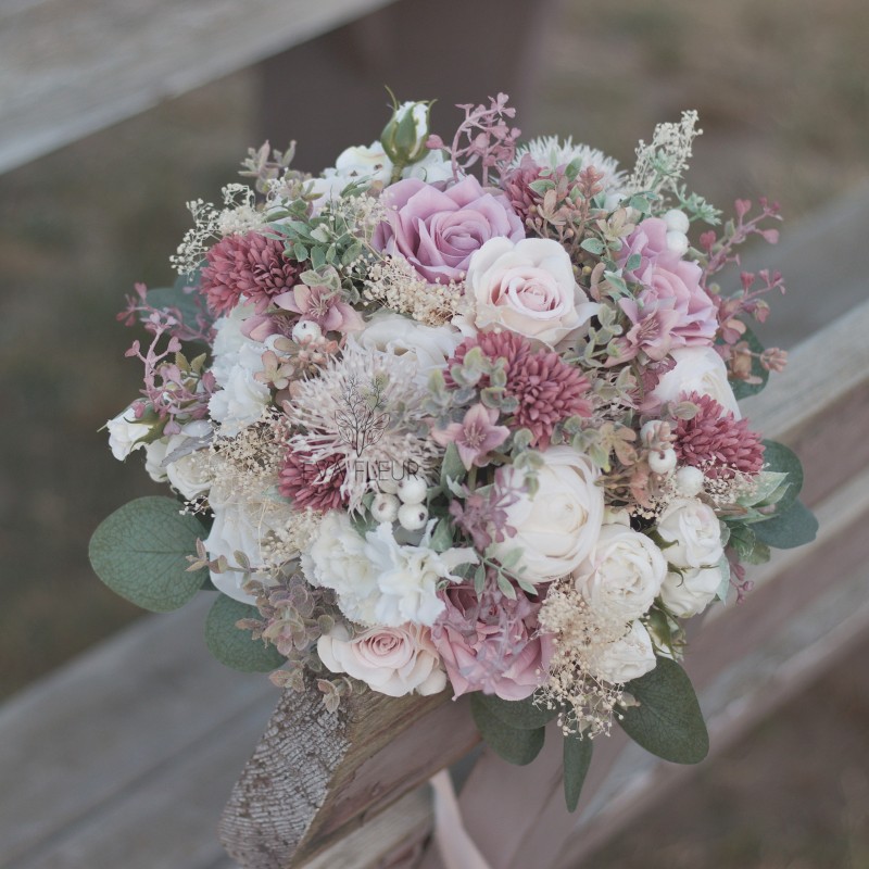 Wedding set according to contract