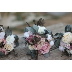 Wedding set according to contract