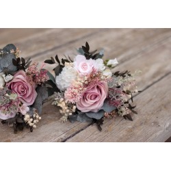 Wedding set according to contract