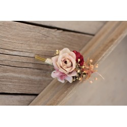 Flower groom's boutonniere, corsage