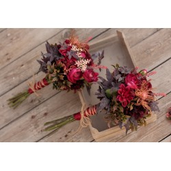 Witness, bridesmaid and mothers autumn wedding bouquet