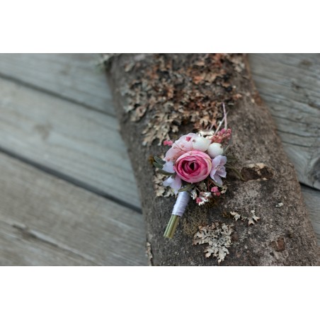 Flower groom's boutonniere, corsage