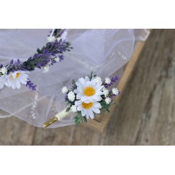 Flower groom's boutonniere, corsage