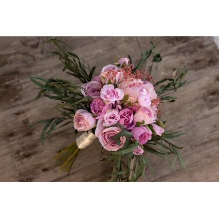 Witness, bridesmaid and mothers autumn wedding bouquet
