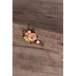 Flower groom's boutonniere, corsage