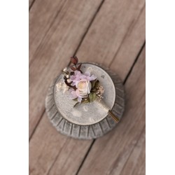 Flower groom's boutonniere, corsage