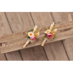 Flower groom's boutonniere, corsage