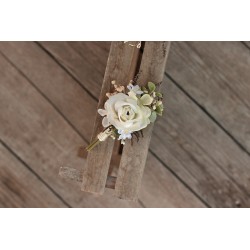 Flower groom's boutonniere, corsage