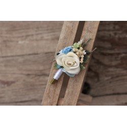 Flower groom's boutonniere, corsage