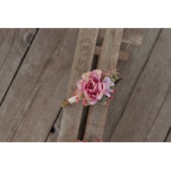 Flower groom's boutonniere, corsage