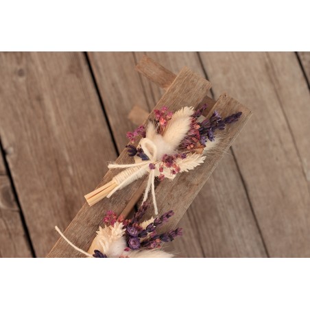 Flower groom's boutonniere, corsage