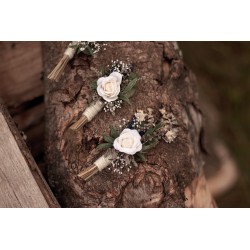 Flower groom's boutonniere, corsage