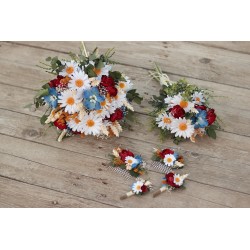 Witness, bridesmaid and mothers autumn wedding bouquet