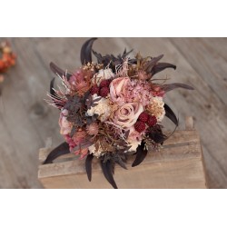 Witness, bridesmaid and mothers autumn wedding bouquet