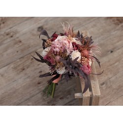 Witness, bridesmaid and mothers autumn wedding bouquet
