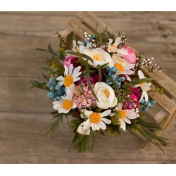 Witness, bridesmaid and mothers autumn wedding bouquet