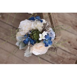 Witness, bridesmaid and mothers autumn wedding bouquet