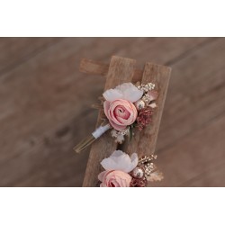 Flower groom's boutonniere, corsage