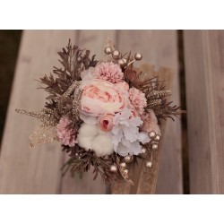 Witness, bridesmaid and mothers autumn wedding bouquet