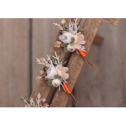 Flower groom's boutonniere, corsage