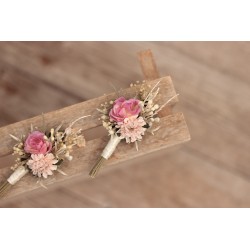 Flower groom's boutonniere, corsage