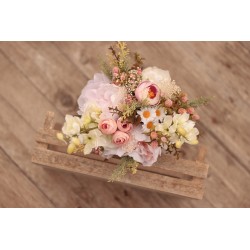 Witness, bridesmaid and mothers autumn wedding bouquet