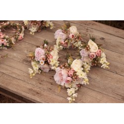 Witness, bridesmaid and mothers autumn wedding bouquet