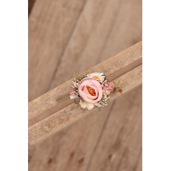 Flower groom's boutonniere, corsage