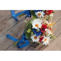 Witness, bridesmaid and mothers autumn wedding bouquet