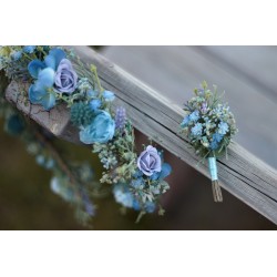 Flower groom's boutonniere, corsage