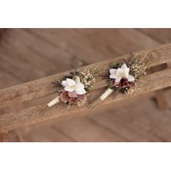 Flower groom's boutonniere, corsage