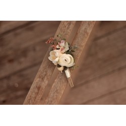 Flower groom's boutonniere, corsage