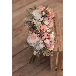 Witness, bridesmaid and mothers autumn wedding bouquet