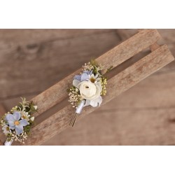 Flower groom's boutonniere, corsage