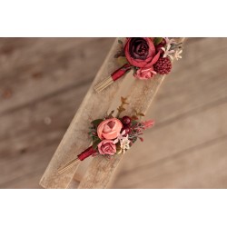 Flower groom's boutonniere, corsage