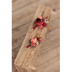 Flower groom's boutonniere, corsage